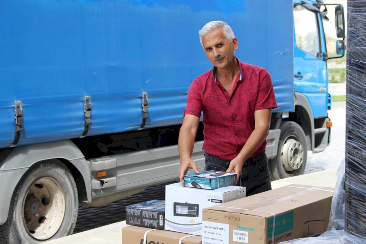 image_1600x1066_63dcec2f6bb3d